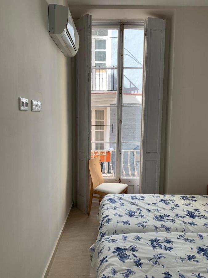 Apartamentos Valverde Cádiz 1 - A Exterior foto