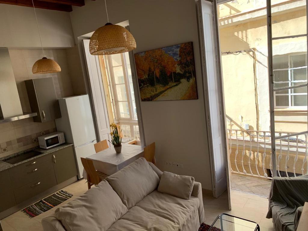 Apartamentos Valverde Cádiz 1 - A Exterior foto